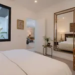Luxury Ocean View Retreat 2bedroom With Jacuzzi * Puerto del Carmen (Lanzarote)