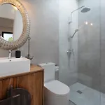 Luxury Ocean View Retreat 2bedroom With Jacuzzi Apartament