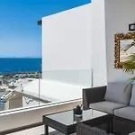 Apartament Luxury Ocean View Retreat 2bedroom With Jacuzzi Puerto del Carmen (Lanzarote)