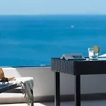 Luxury Ocean View Retreat 2bedroom With Jacuzzi Apartament Puerto del Carmen (Lanzarote)