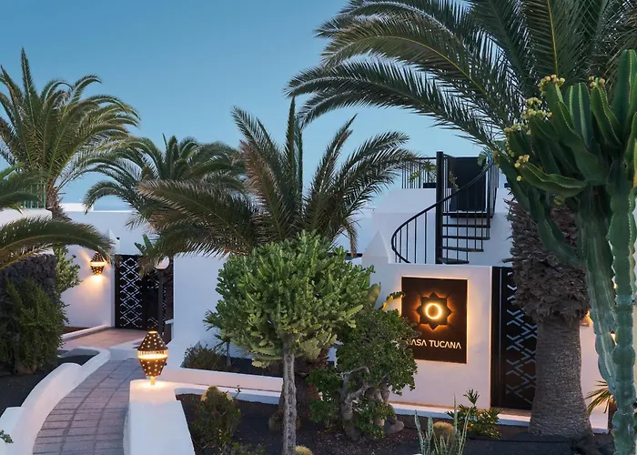 Luxury Ocean View Retreat 2bedroom With Jacuzzi