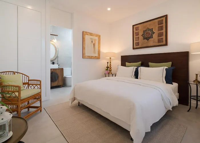 Luxury Ocean View Retreat 2bedroom With Jacuzzi * Puerto del Carmen (Lanzarote)