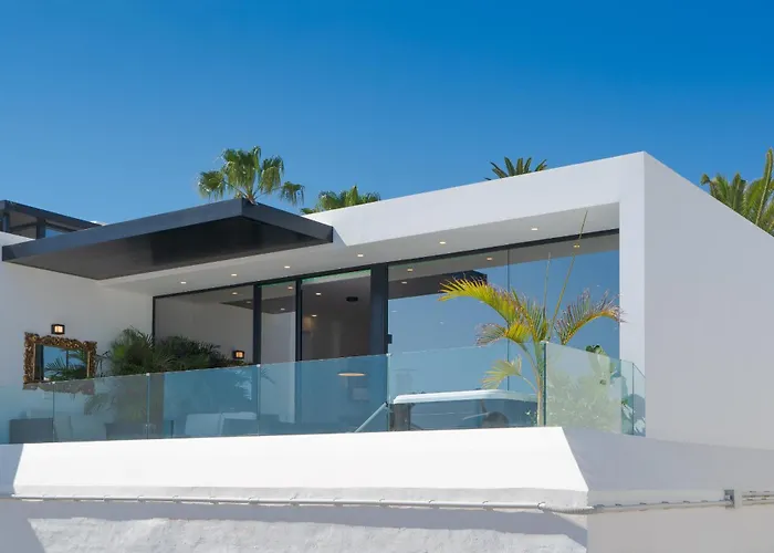 Luxury Ocean View Retreat 2bedroom With Jacuzzi Apartment