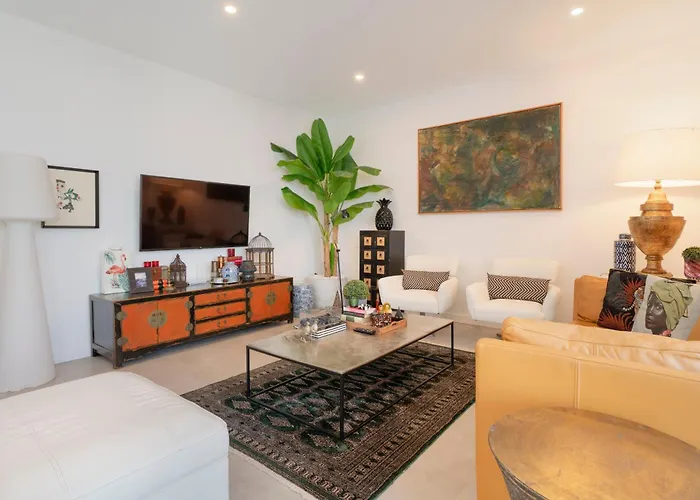 Apartment Luxury Ocean View Retreat 2bedroom With Jacuzzi Puerto del Carmen (Lanzarote)