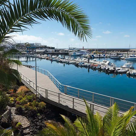 Luxury Ocean View Retreat 2bedroom With Jacuzzi Daire Puerto del Carmen (Lanzarote)