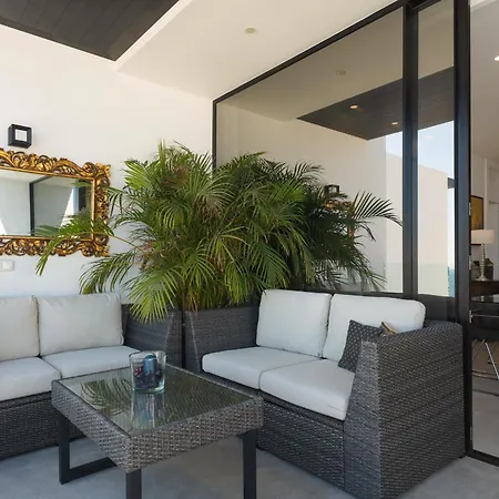 Luxury Ocean View Retreat 2bedroom With Jacuzzi * Puerto del Carmen