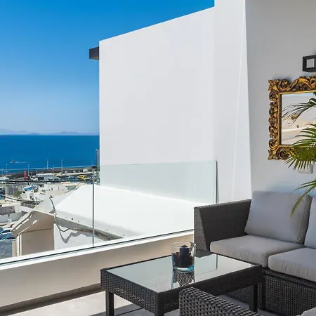 Daire Luxury Ocean View Retreat 2bedroom With Jacuzzi Puerto del Carmen (Lanzarote)