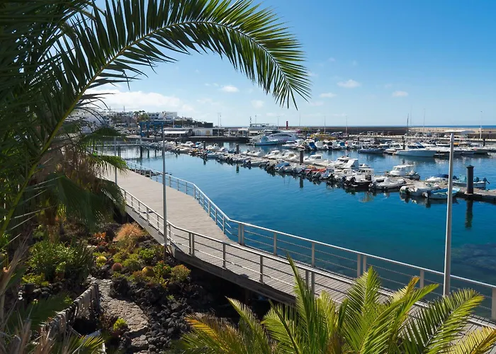 Luxury Ocean View Retreat 2bedroom With Jacuzzi Apartamento Puerto del Carmen (Lanzarote)